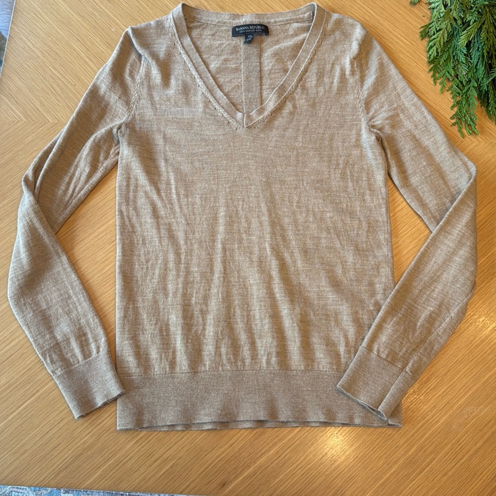 XS Merino Wool Banana Republic sweater